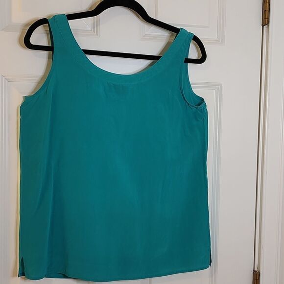 Restless Clothiers Silk Tank Green Size M - Picture 2 of 8